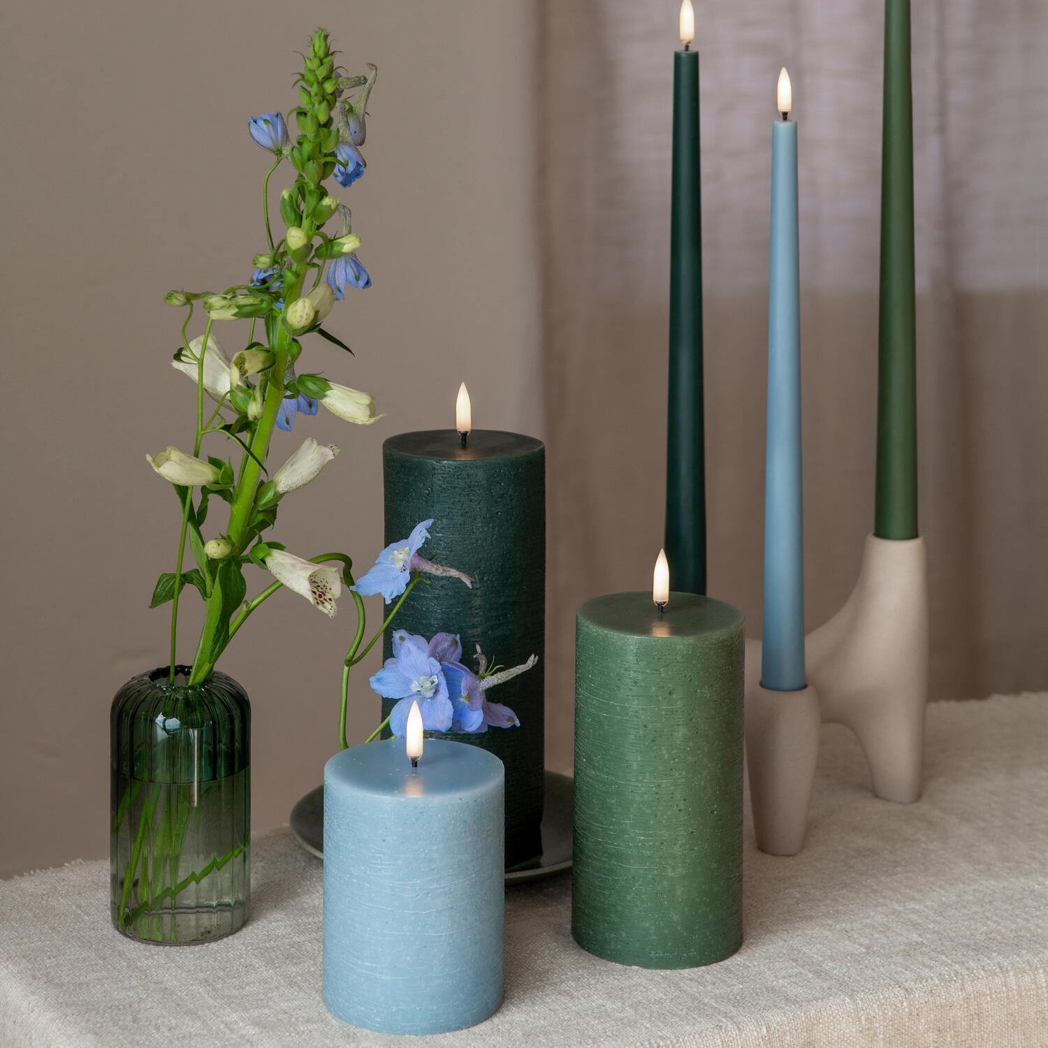 LED Rustic Pillar lys, Olive green - H20 cm.